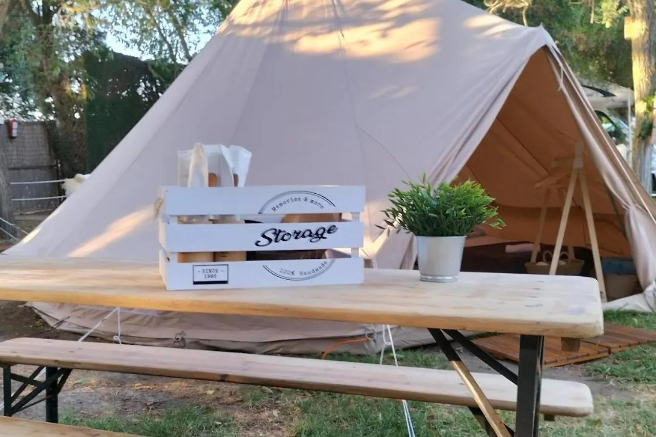 Guena Onda Glamping Hotel El Palmar  El Palmar (Andalucia)